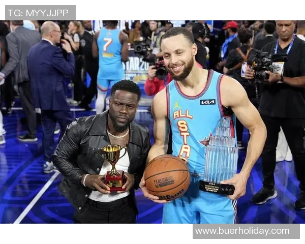 前史榜首!库里35岁后:94次35+超乔丹 100次30+前史第4人 前史榜首!库里35岁后:94次35+超乔丹 100次30+前史第4人