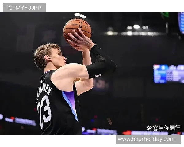 抬价or诚心?记者:爵士更想环绕马尔卡宁补强,而非买卖他 抬价or诚心?记者:爵士更想环绕马尔卡宁补强,而非买卖他